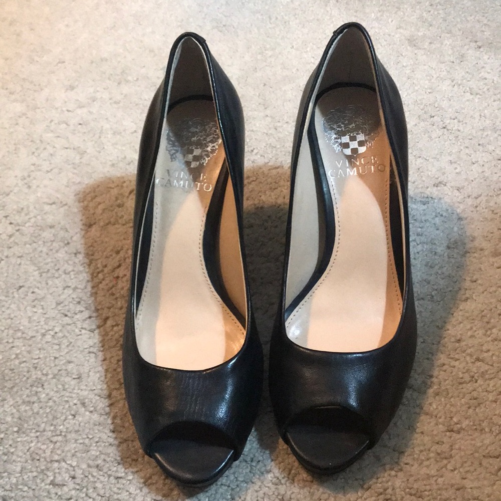 Vince Camuto Black peep toe heels